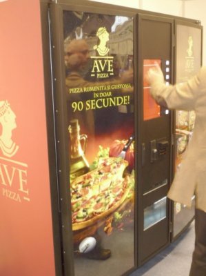 Primul automat de pizza, patentat în România